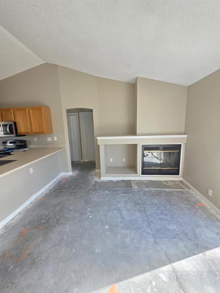 SPRING HILL UNIT 20 - Residential