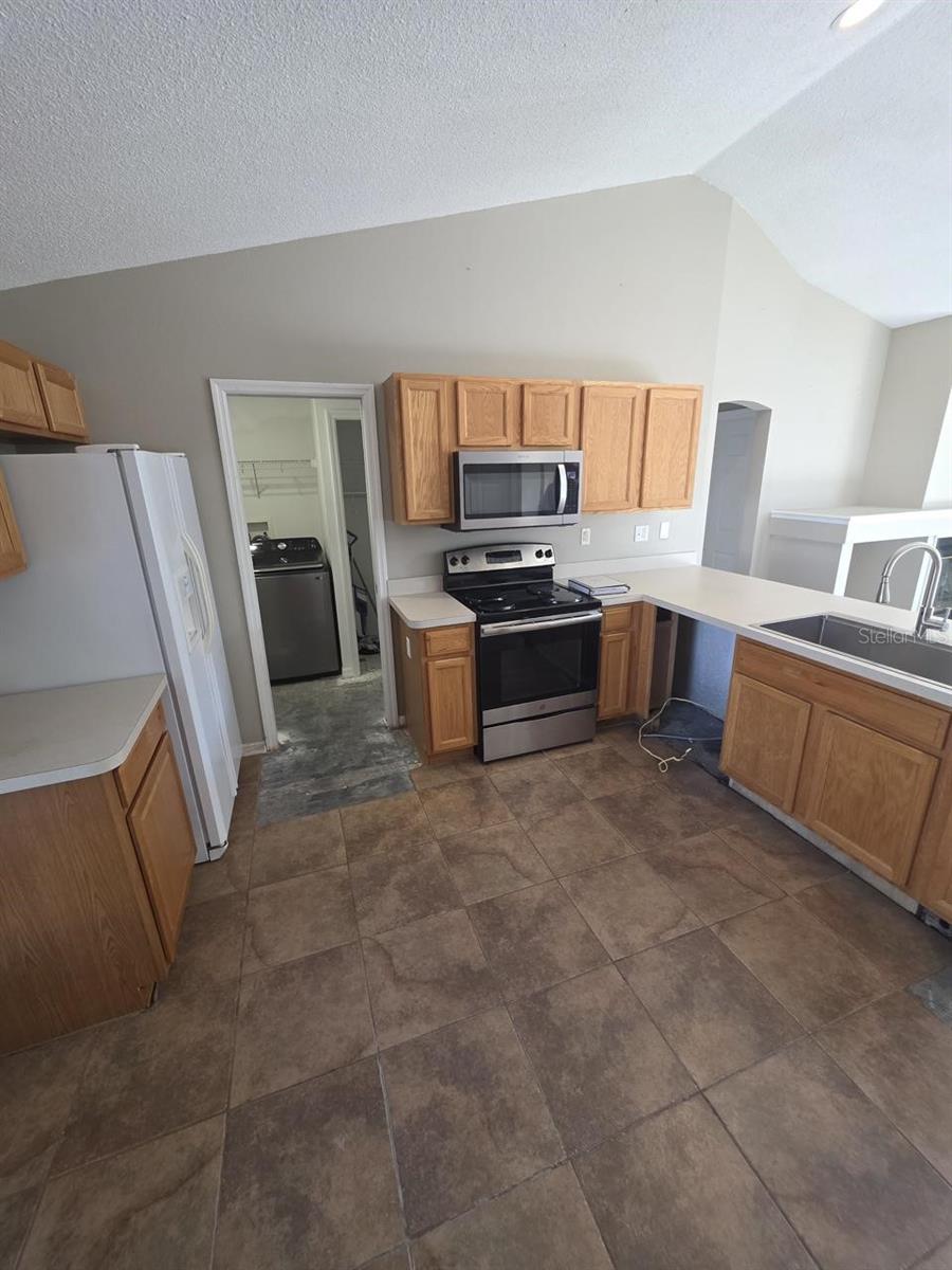 SPRING HILL UNIT 20 - Residential