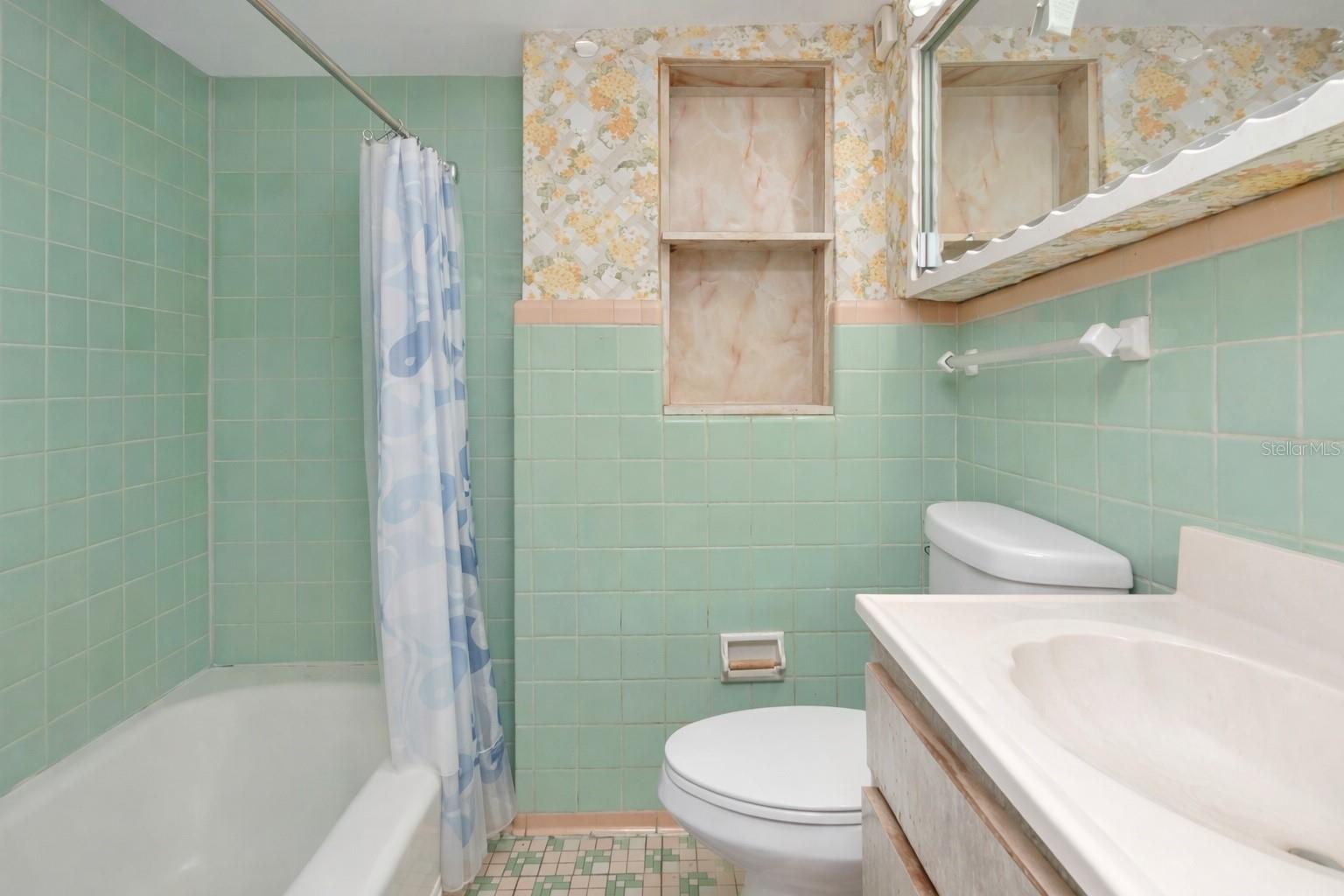 RIVERSIDE NORTH - Residential