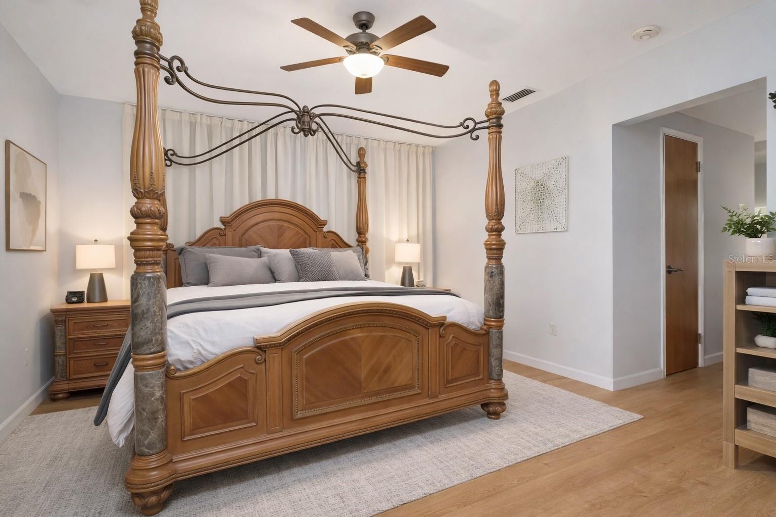 RIVERSIDE NORTH - Residential