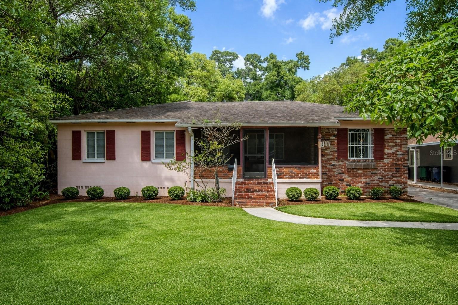 RIVERSIDE NORTH - Residential