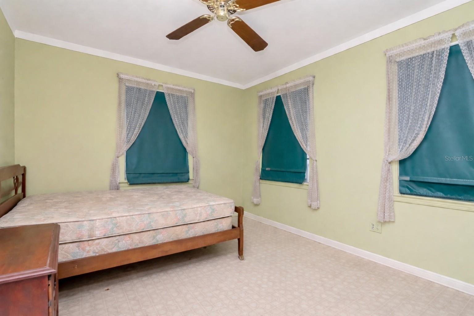 RIVERSIDE NORTH - Residential