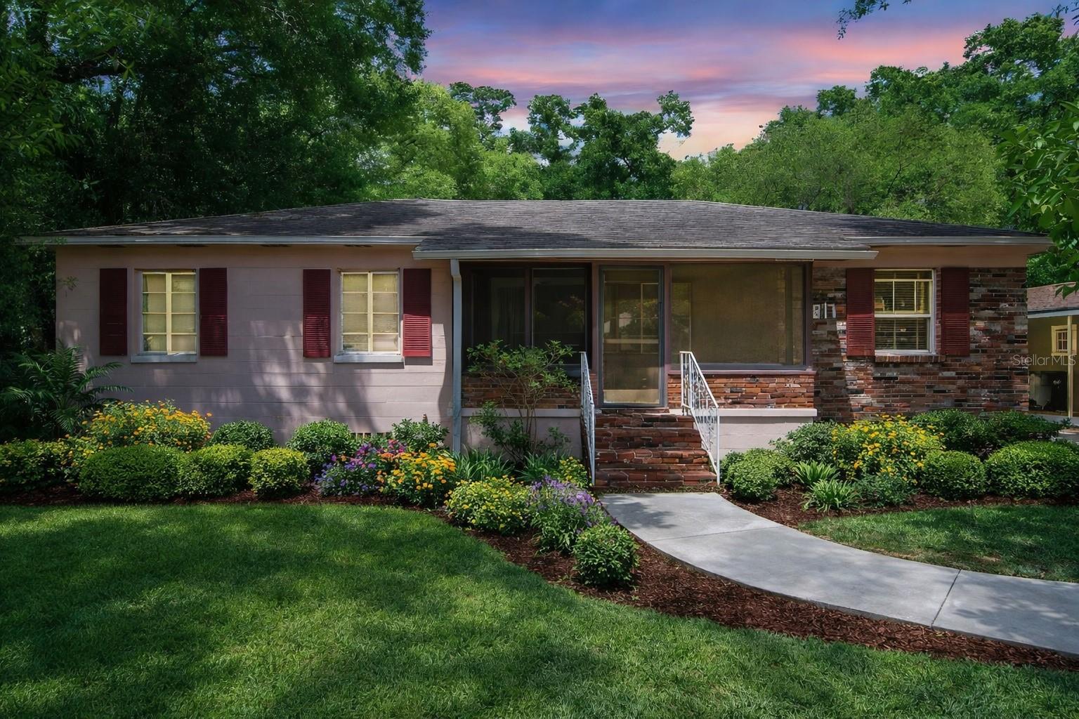 RIVERSIDE NORTH - Residential