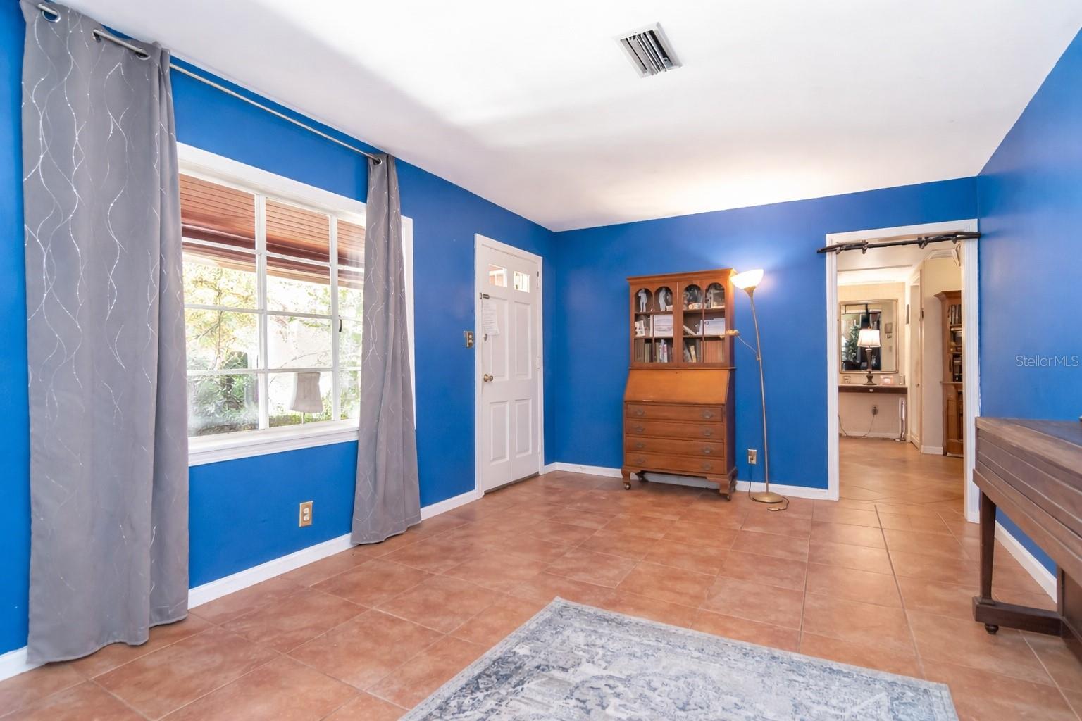 RIVERSIDE NORTH - Residential