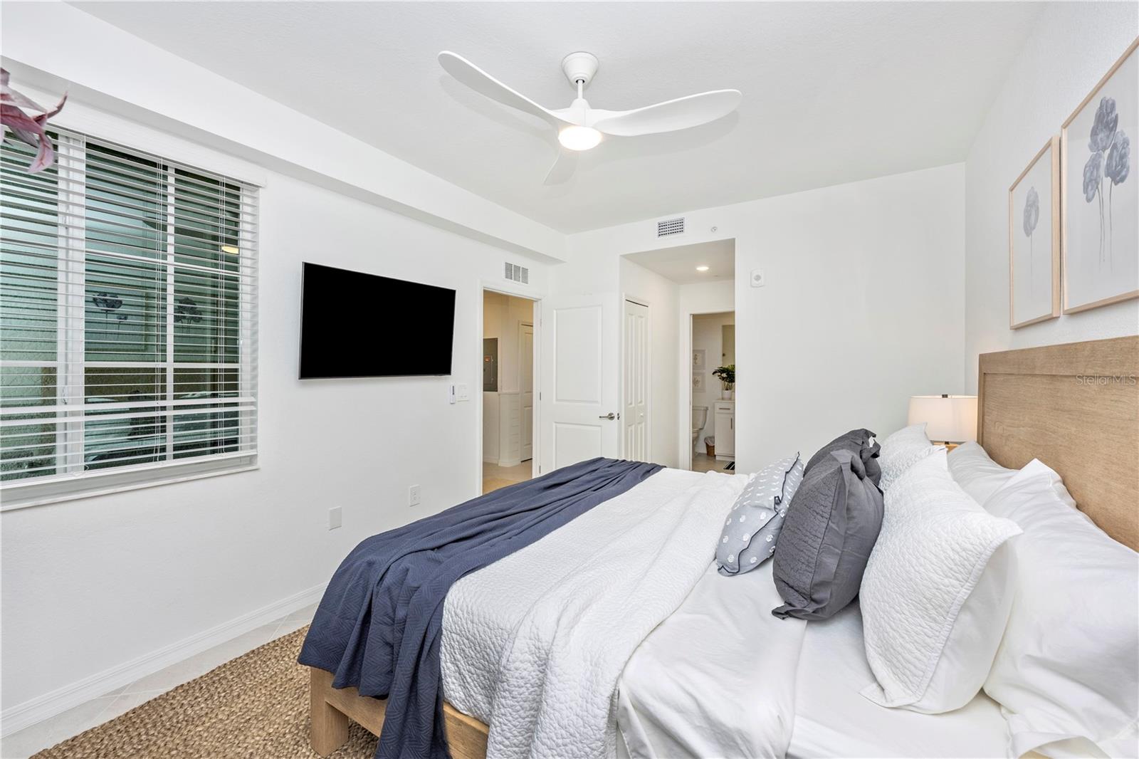 WELLEN PARK GOLF & COUNTRY CLUB - Residential Lease