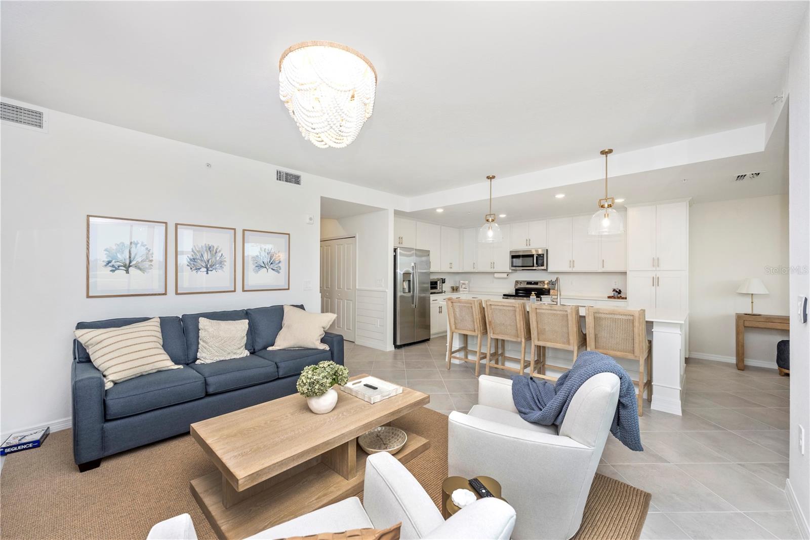 WELLEN PARK GOLF & COUNTRY CLUB - Residential Lease