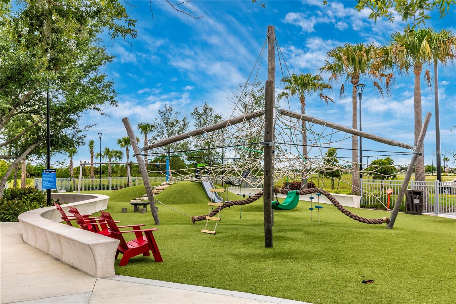 WELLEN PARK GOLF & COUNTRY CLUB - Residential Lease