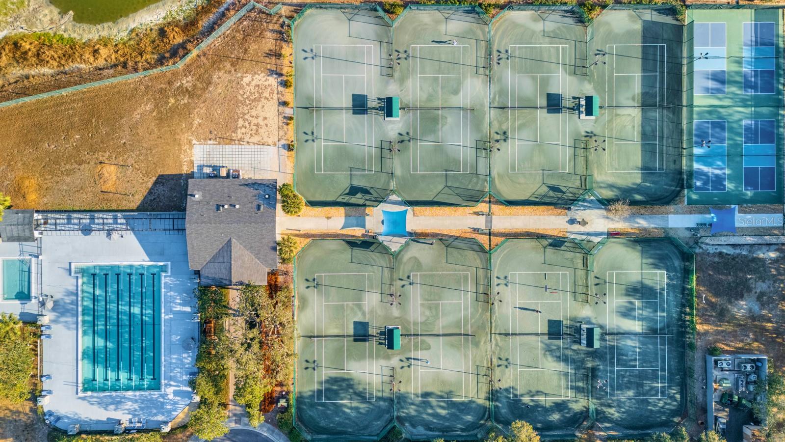 RIVER HILLS COUNTRY CLUB PARCE - Residential