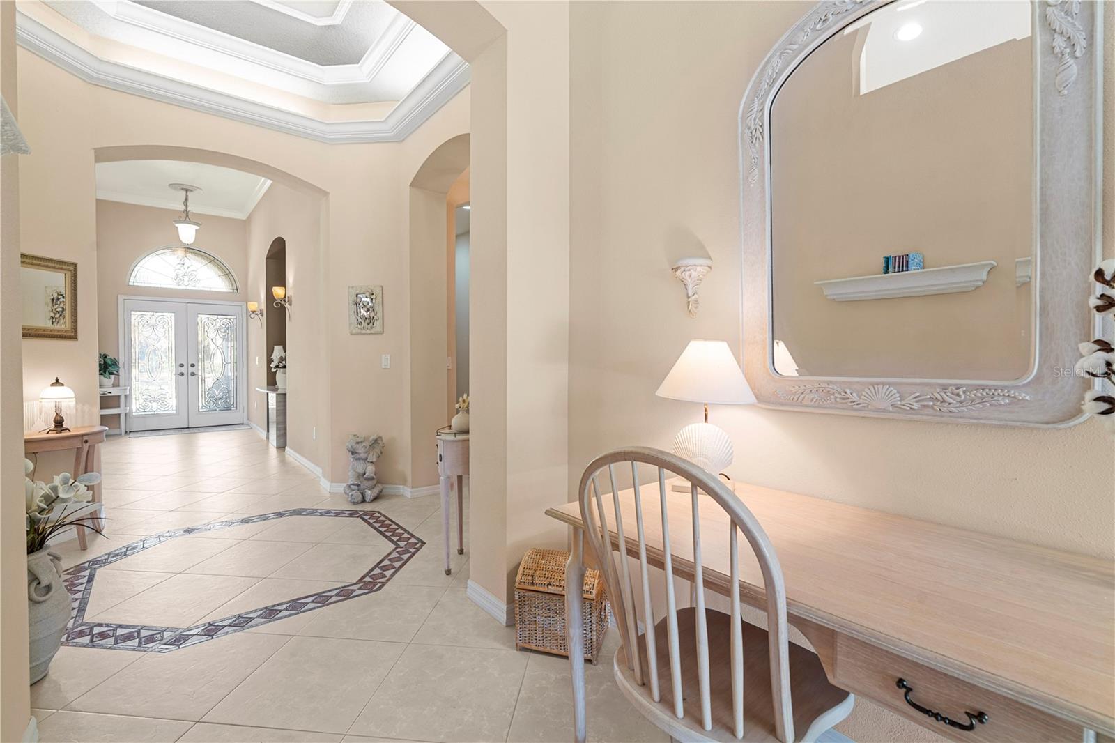 RIVER HILLS COUNTRY CLUB PARCE - Residential