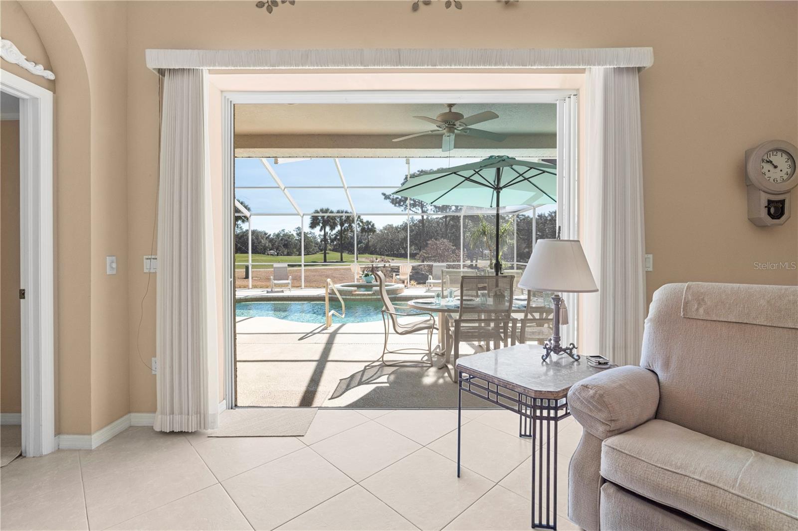 RIVER HILLS COUNTRY CLUB PARCE - Residential