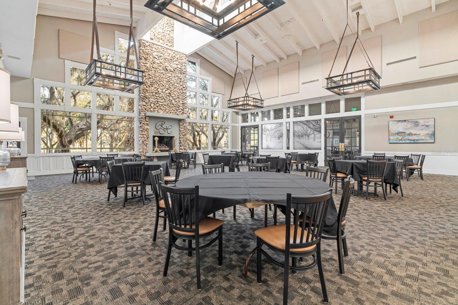 RIVER HILLS COUNTRY CLUB PARCE - Residential