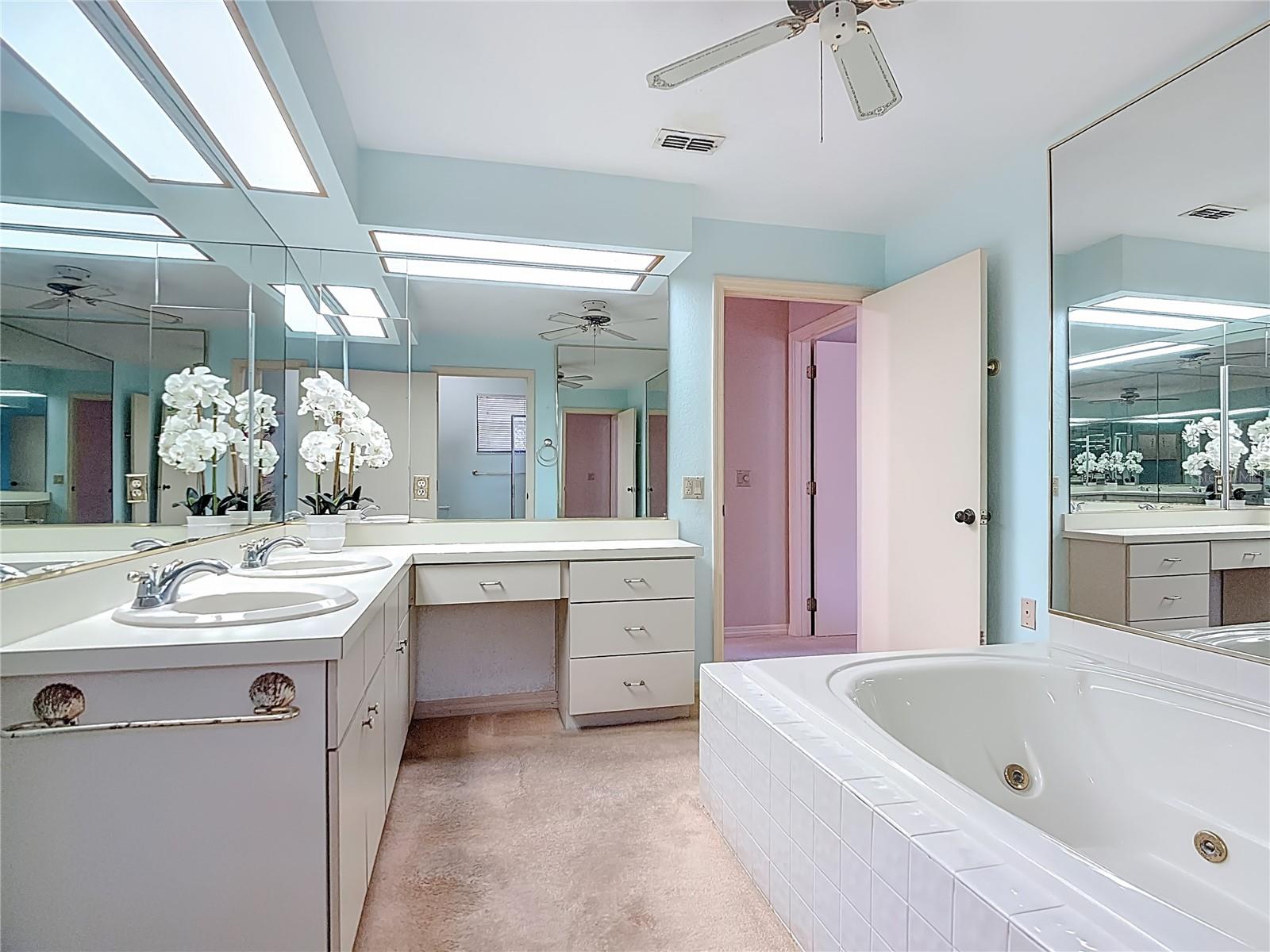 HARTRIDGE HILLS - Residential