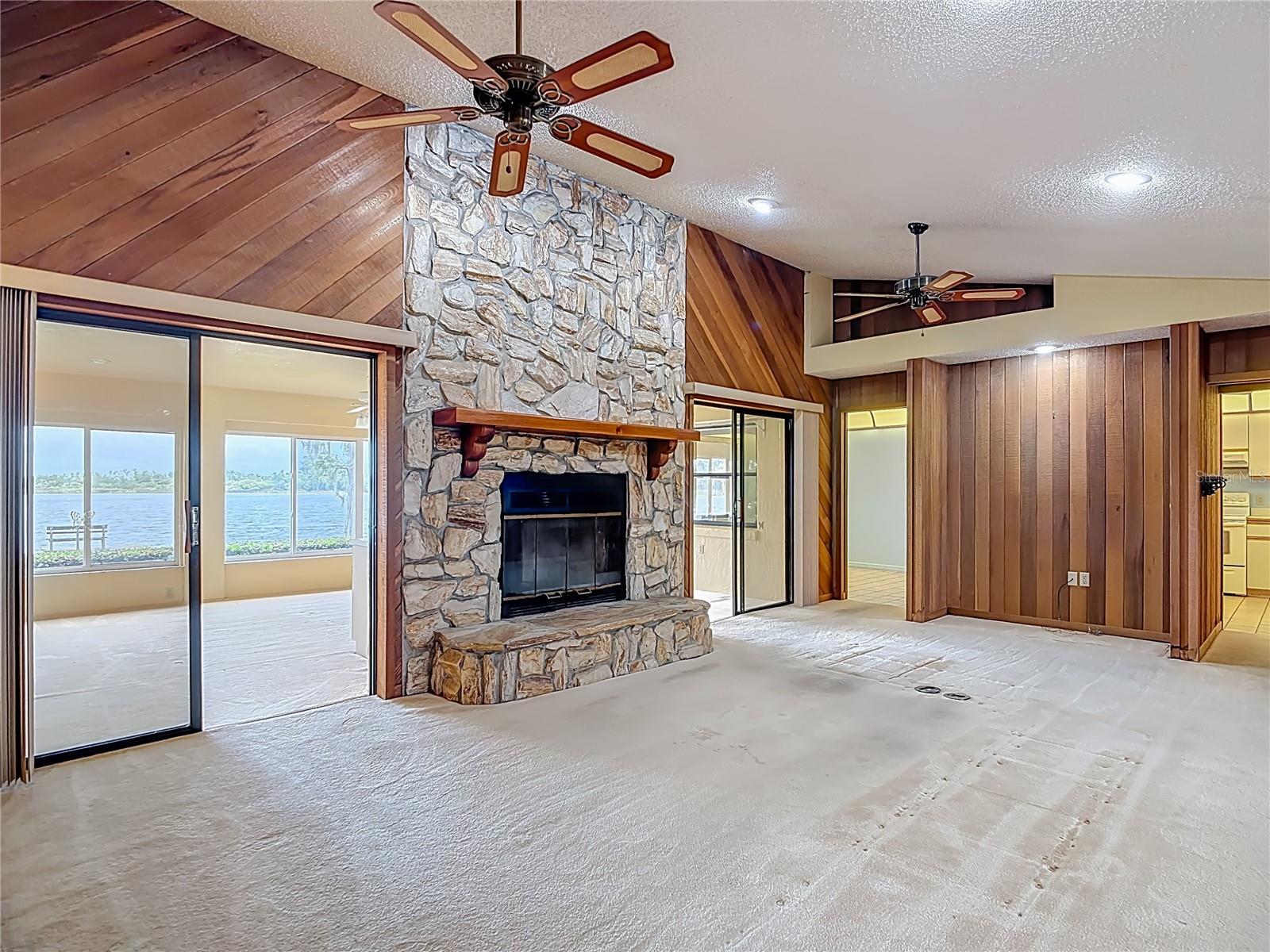 HARTRIDGE HILLS - Residential