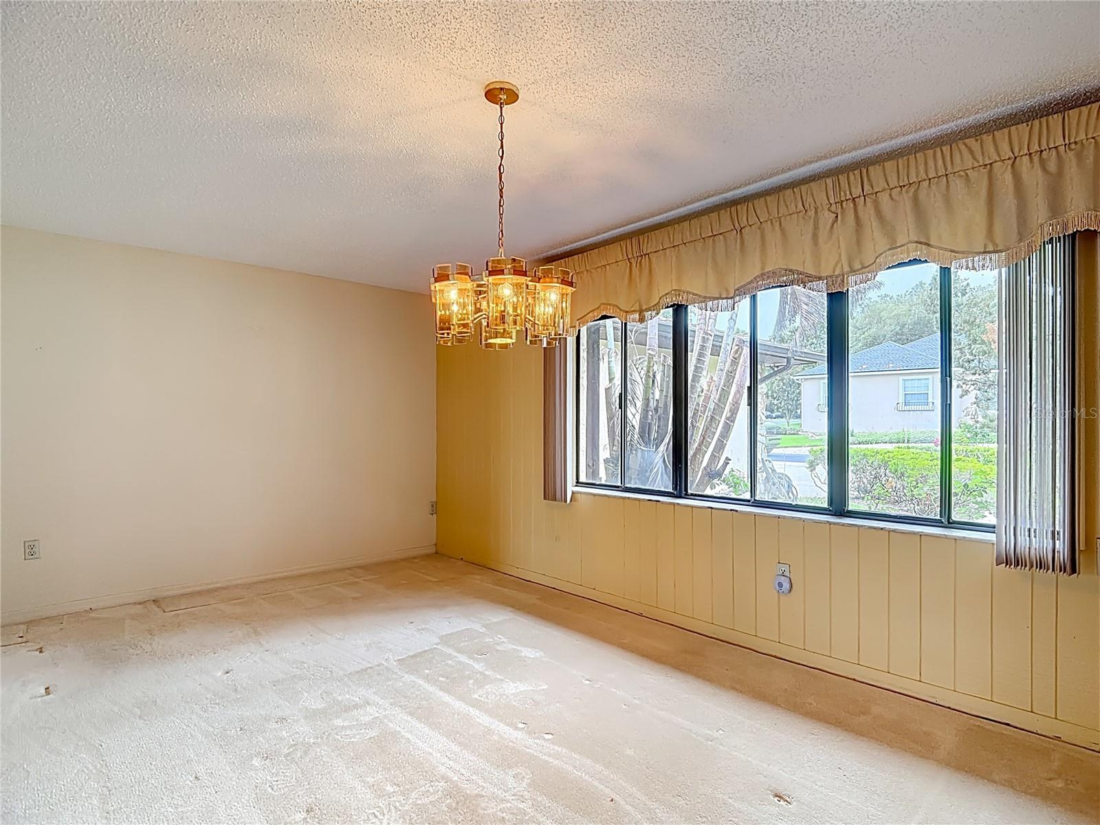 HARTRIDGE HILLS - Residential