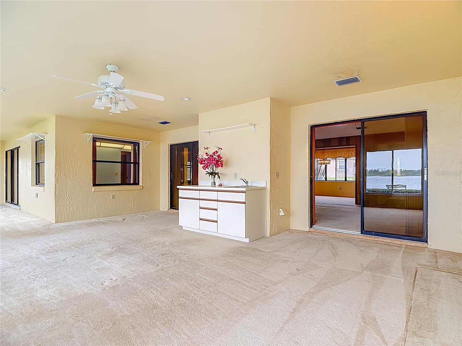 HARTRIDGE HILLS - Residential