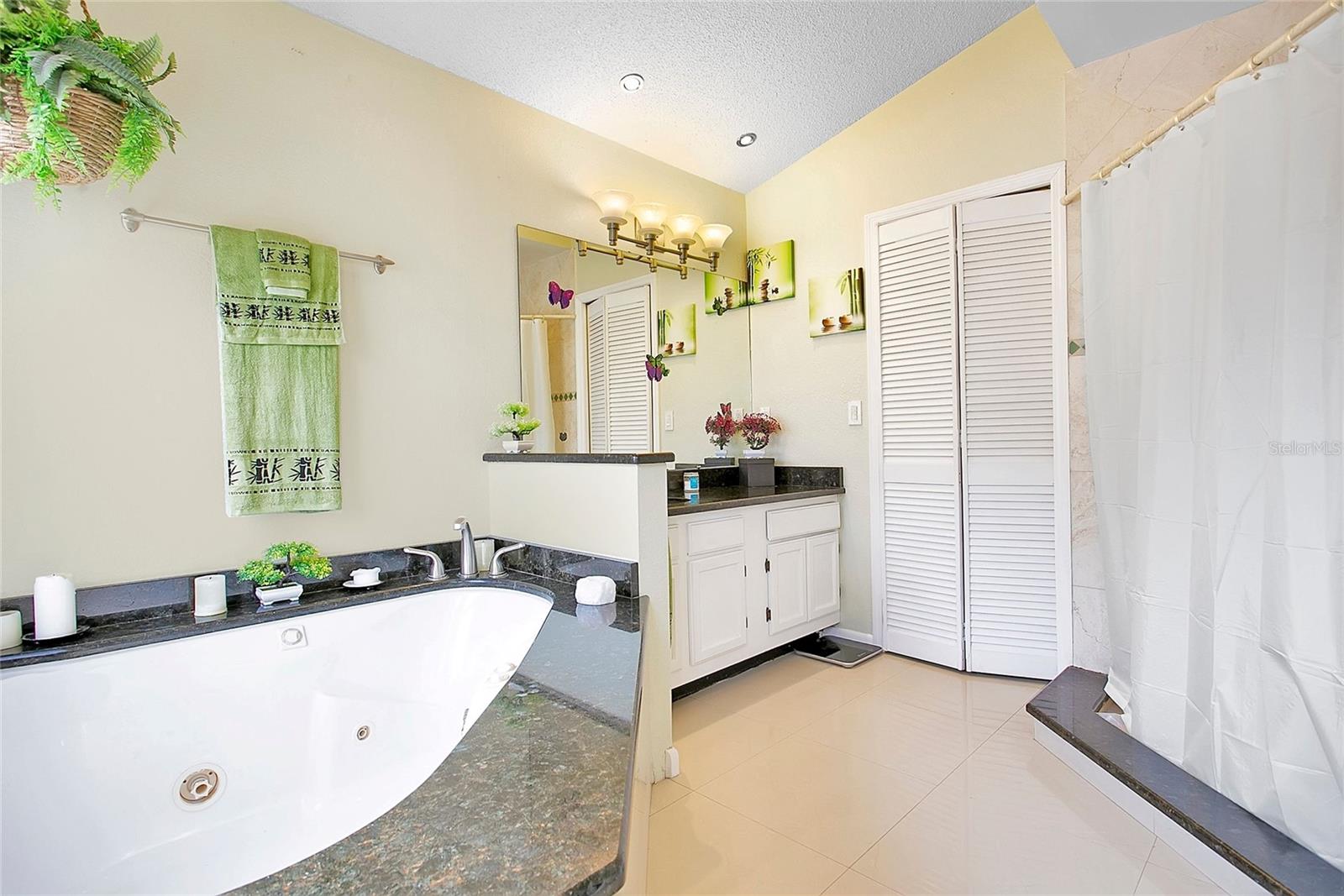 WINDSONG ESTATES - Residential