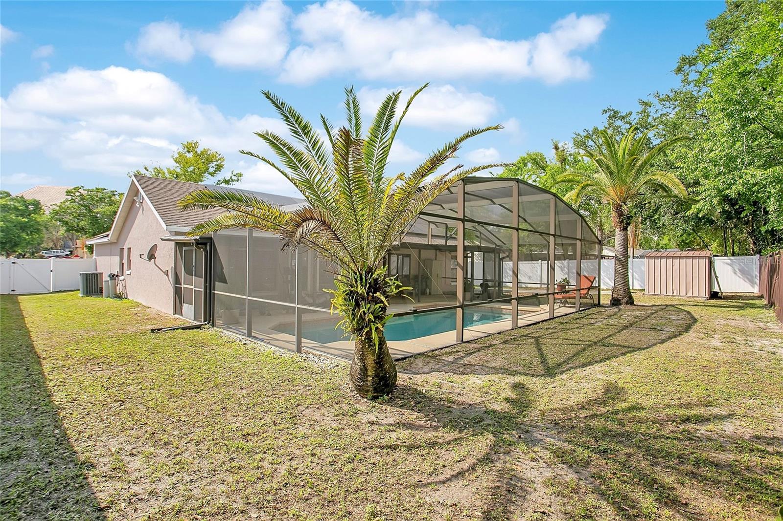 WINDSONG ESTATES - Residential