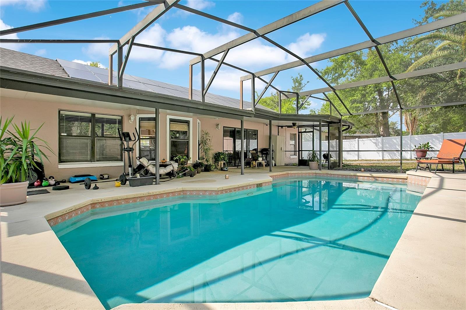 WINDSONG ESTATES - Residential