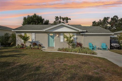 Photo of 1224 Palm Street, Clearwater, FL 33755 (MLS # TB8441998)