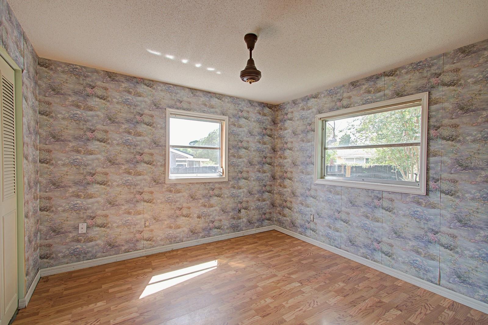 BREEZEWOOD PARK UNIT 05 - Residential