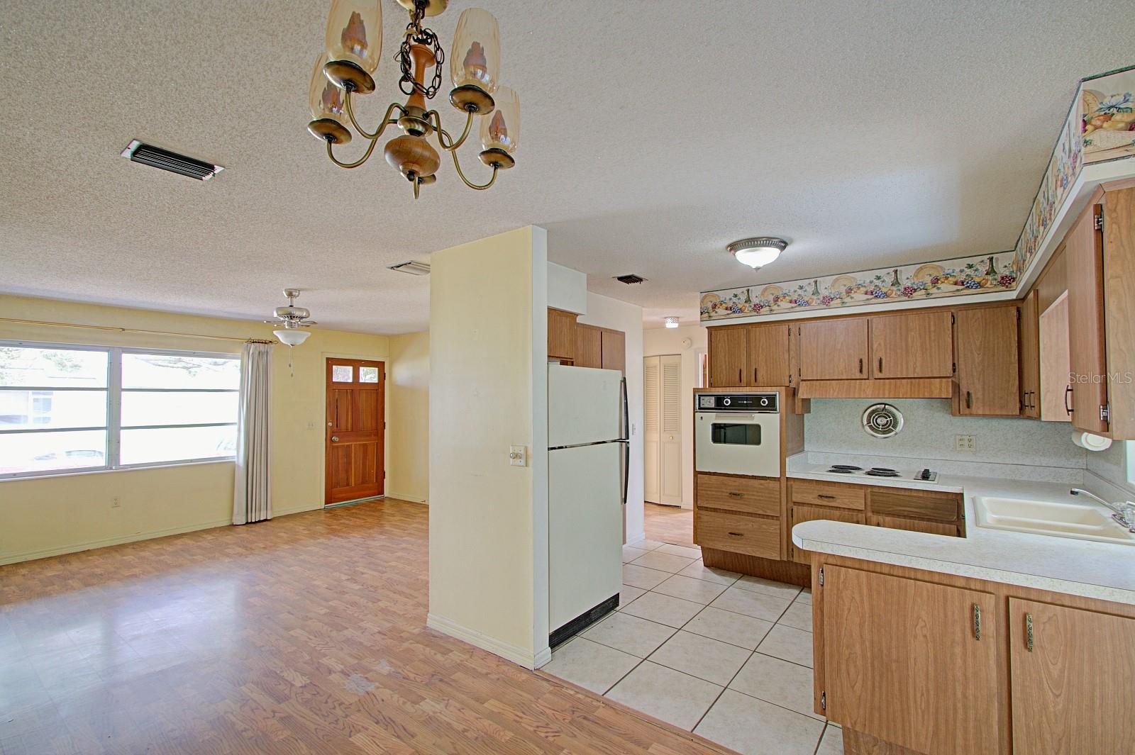 BREEZEWOOD PARK UNIT 05 - Residential