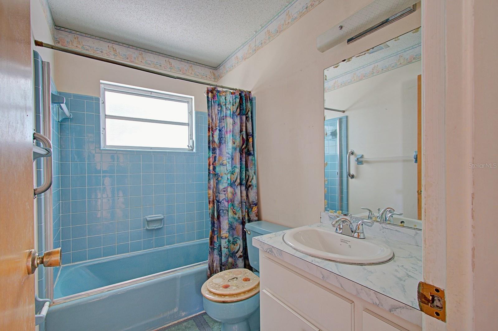 BREEZEWOOD PARK UNIT 05 - Residential