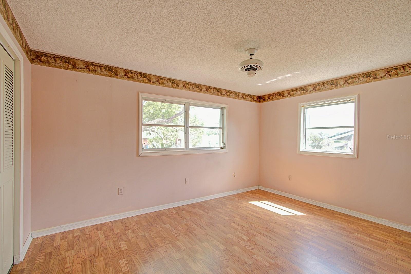 BREEZEWOOD PARK UNIT 05 - Residential