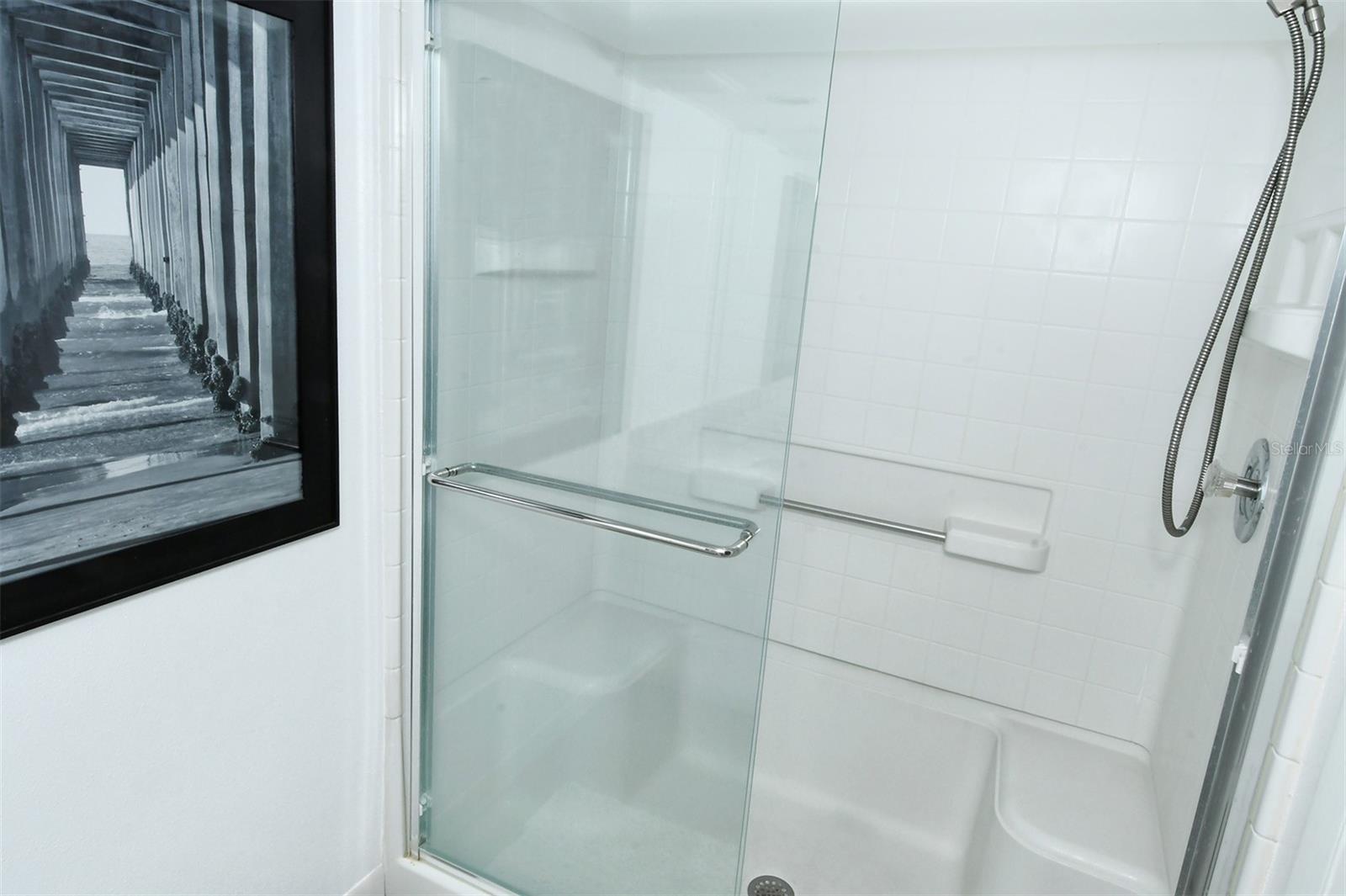 CONDO ON THE BAY - Residential Lease