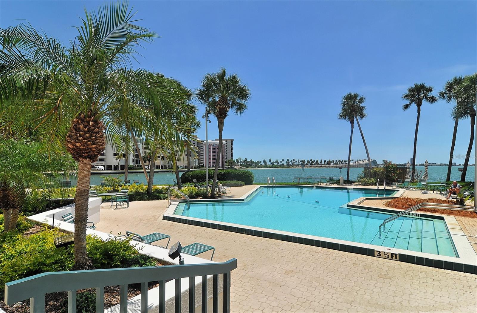 CONDO ON THE BAY - Residential Lease