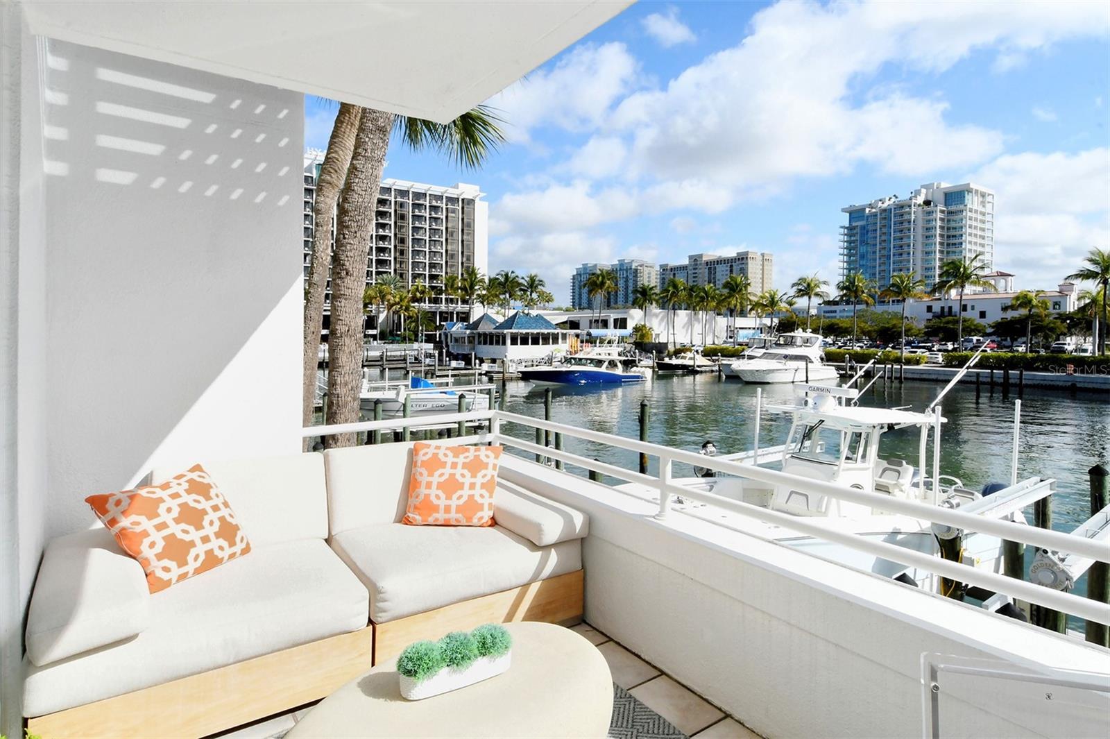 CONDO ON THE BAY - Residential Lease