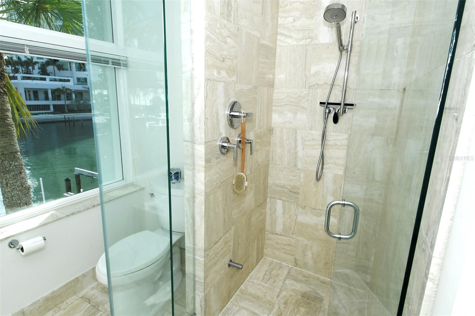 CONDO ON THE BAY - Residential Lease