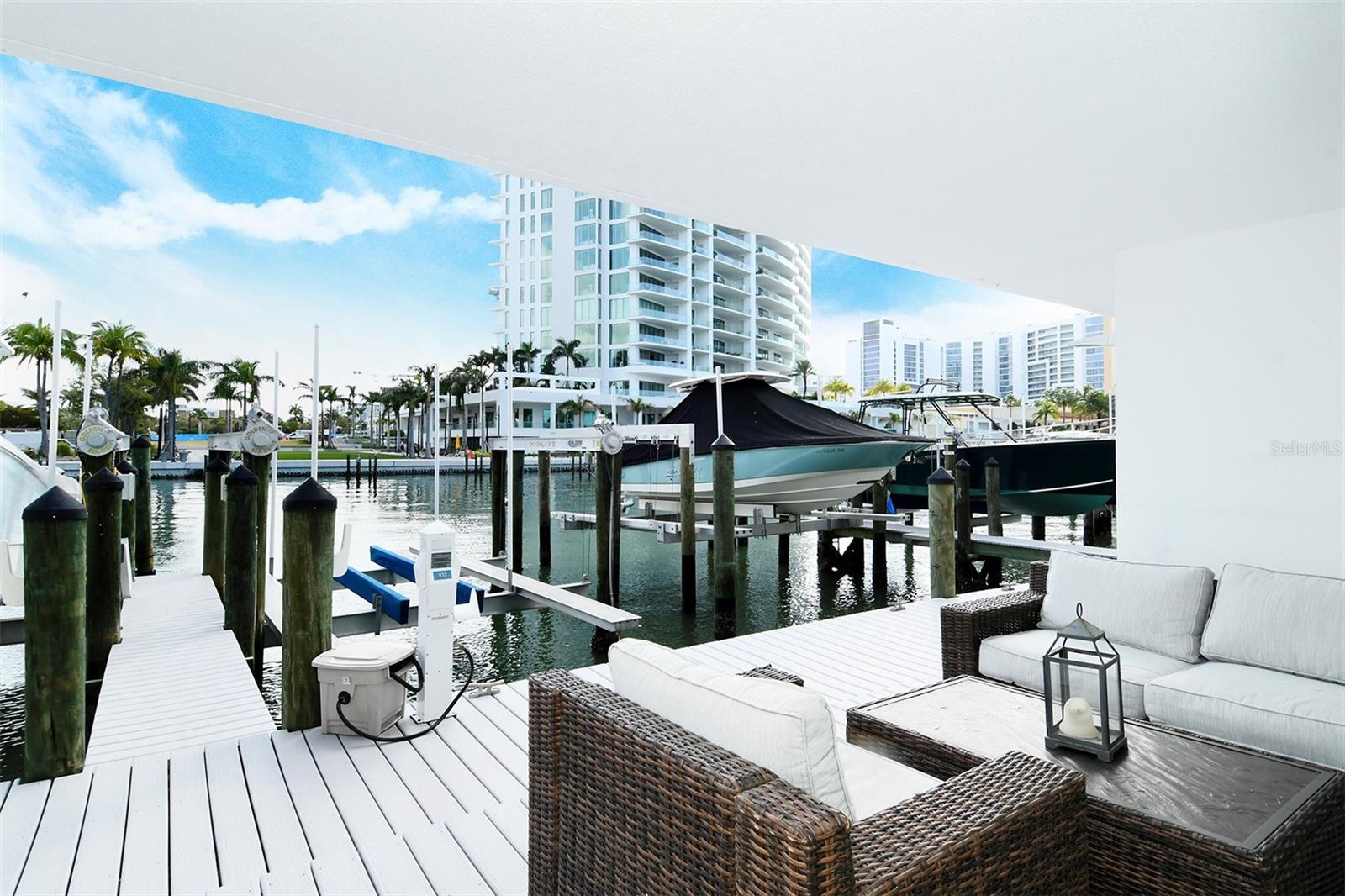 CONDO ON THE BAY - Residential Lease