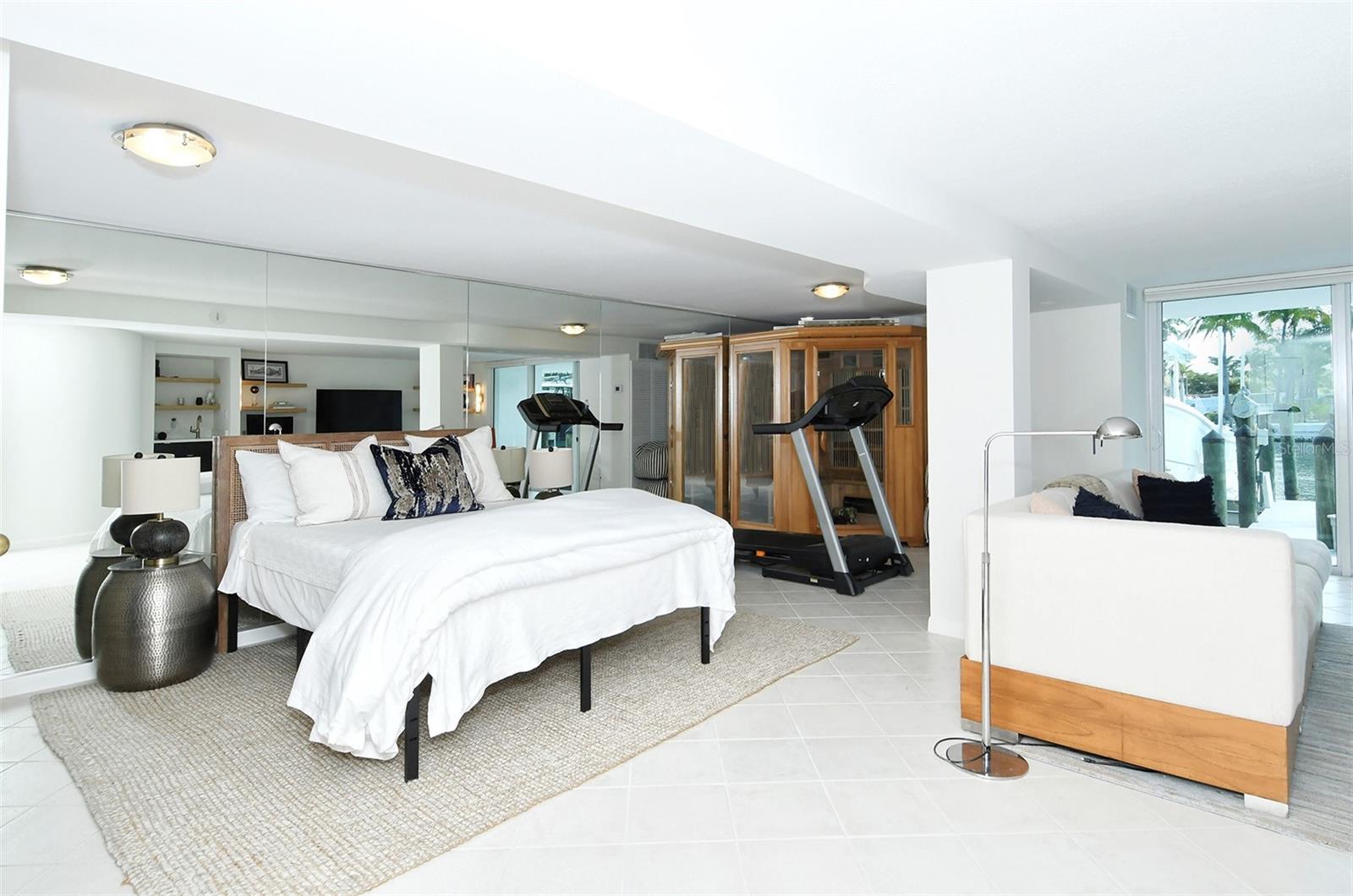 CONDO ON THE BAY - Residential Lease