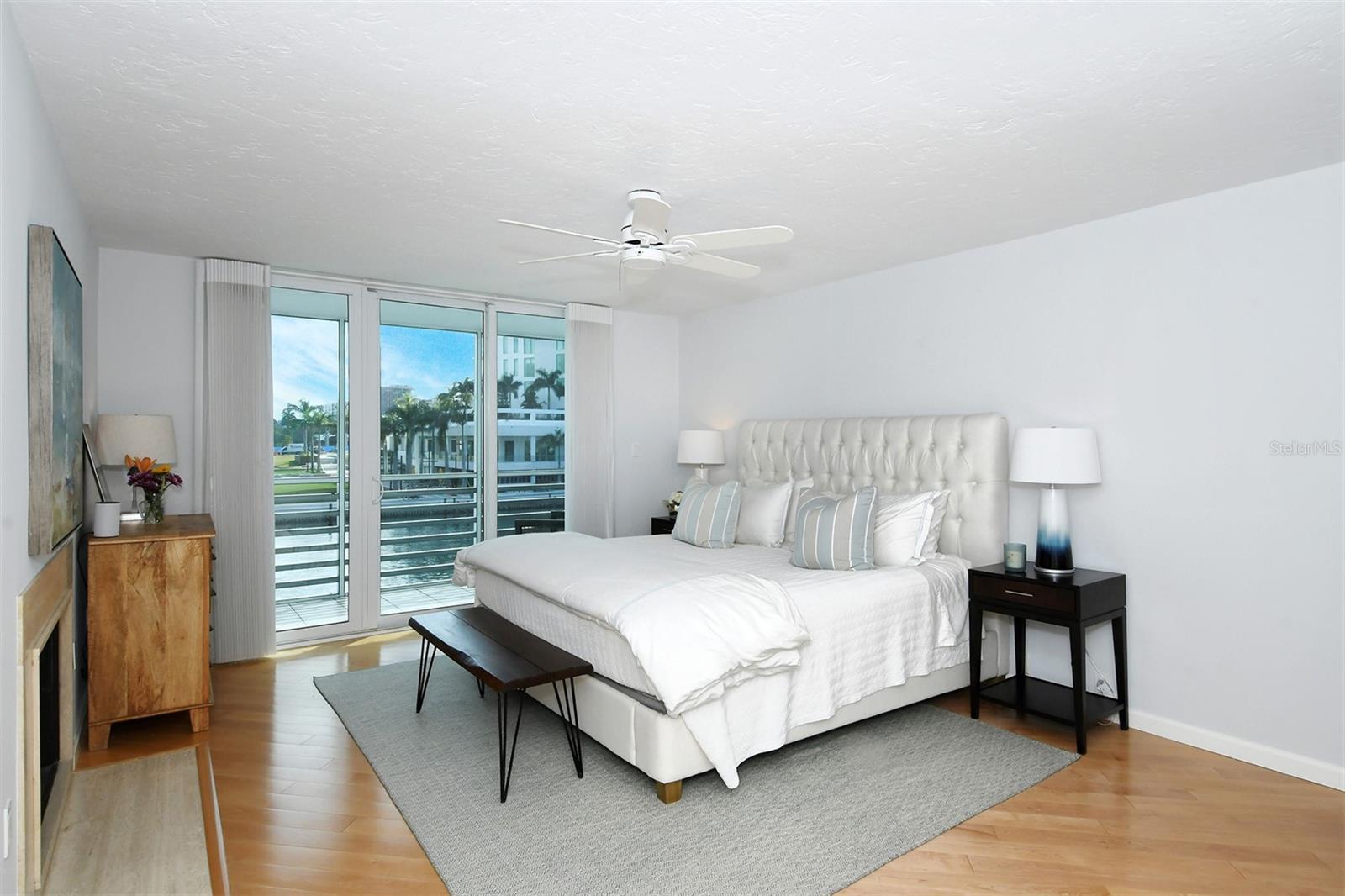 CONDO ON THE BAY - Residential Lease