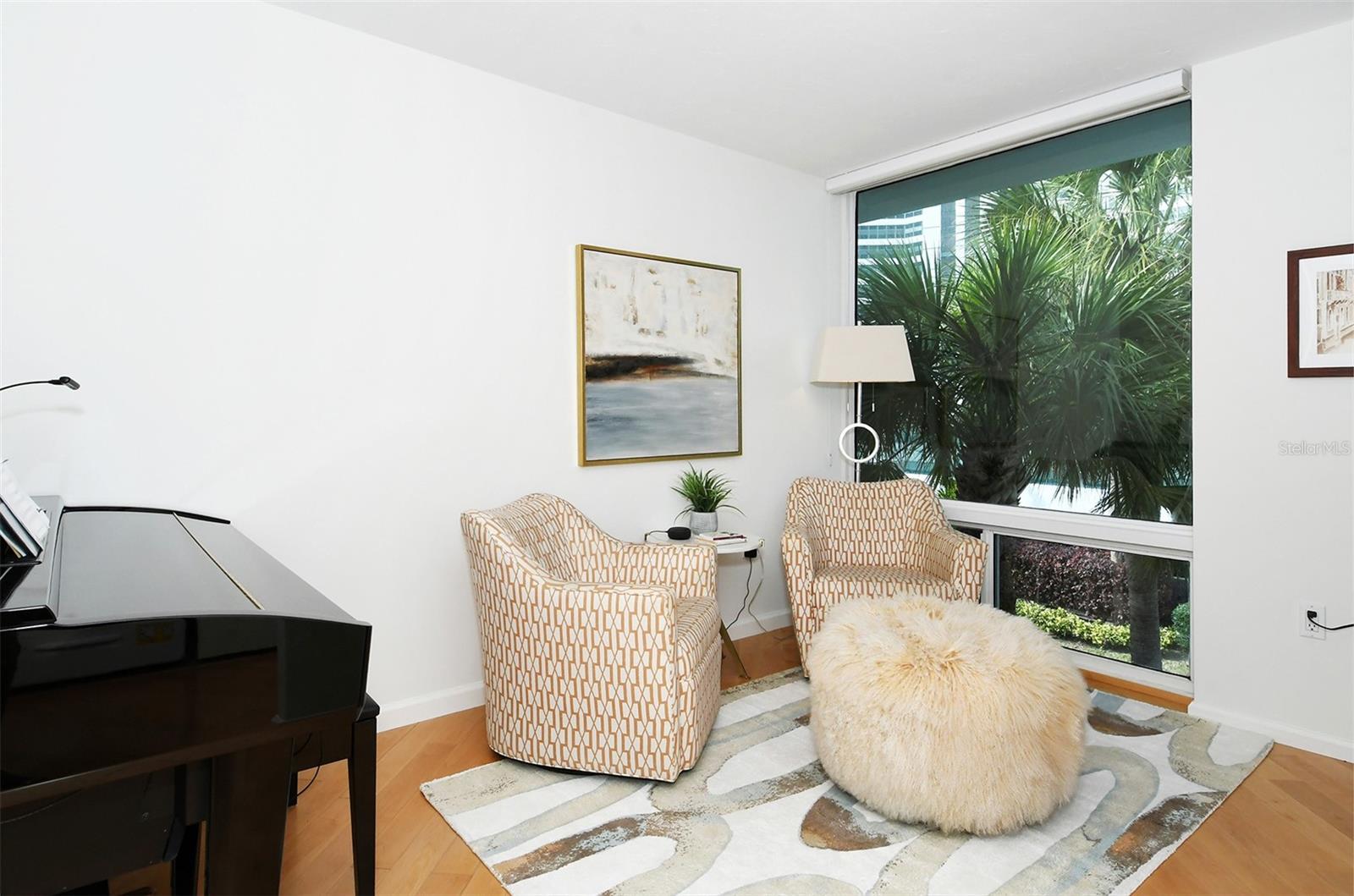 CONDO ON THE BAY - Residential Lease