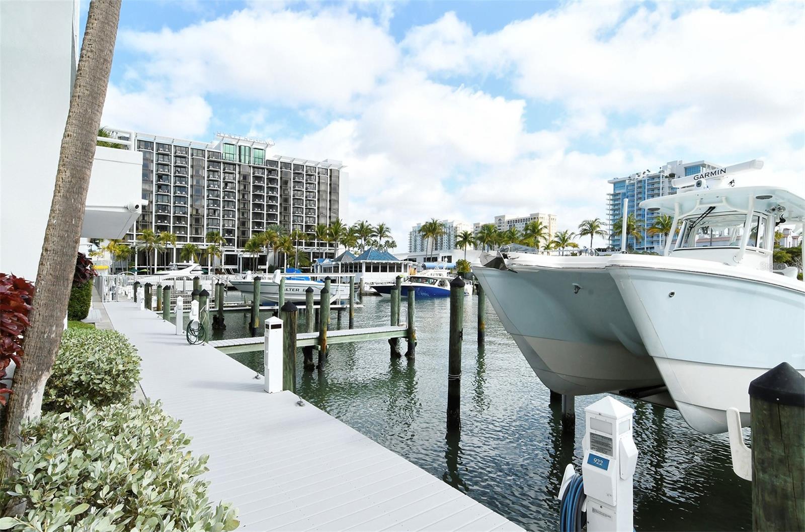 CONDO ON THE BAY - Residential Lease
