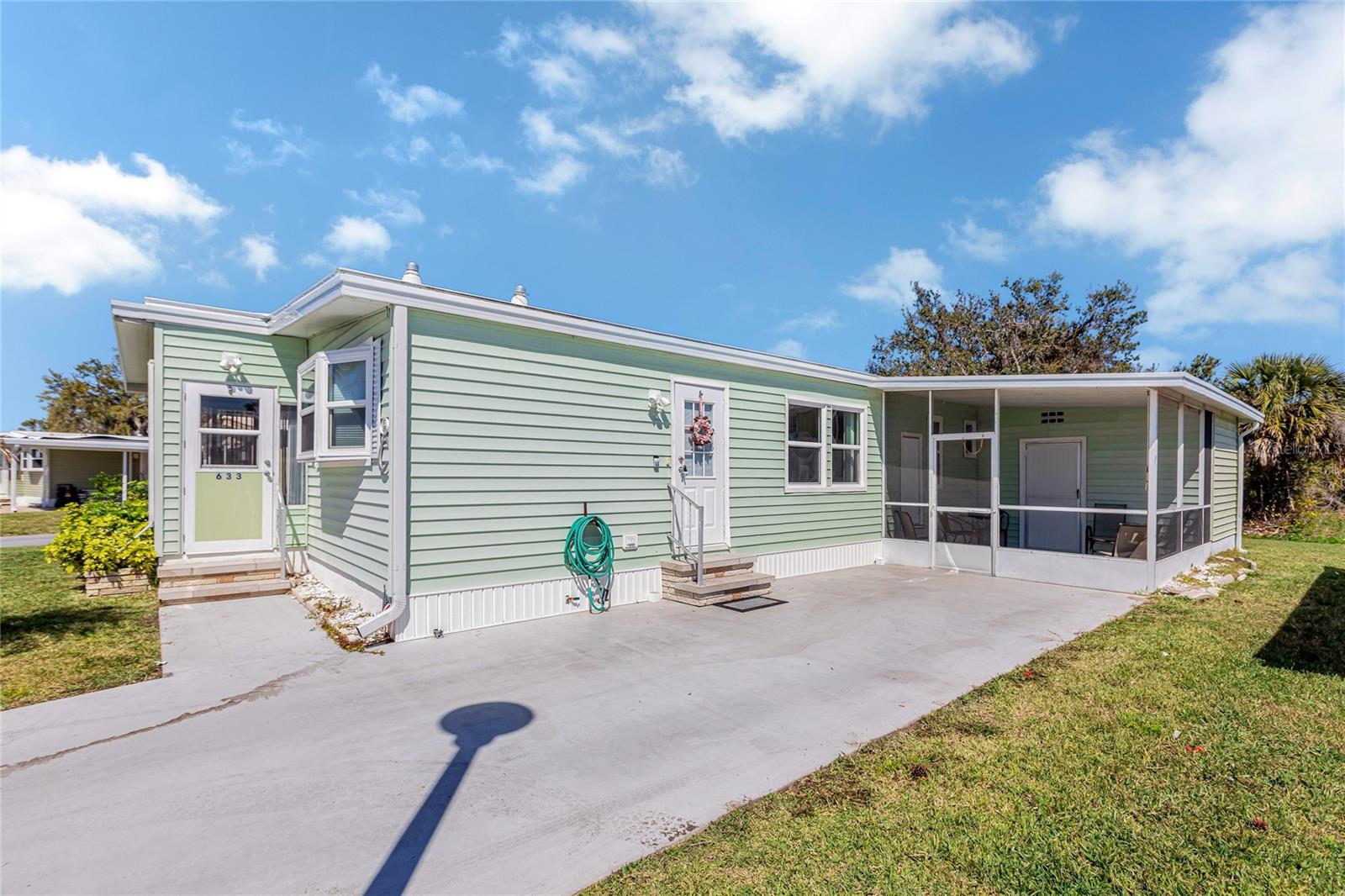 633 CERVINA DRIVE S