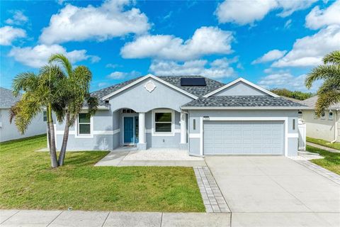 Photo of 6422 2nd Street E, Bradenton, FL 34203 (MLS # A4688093)