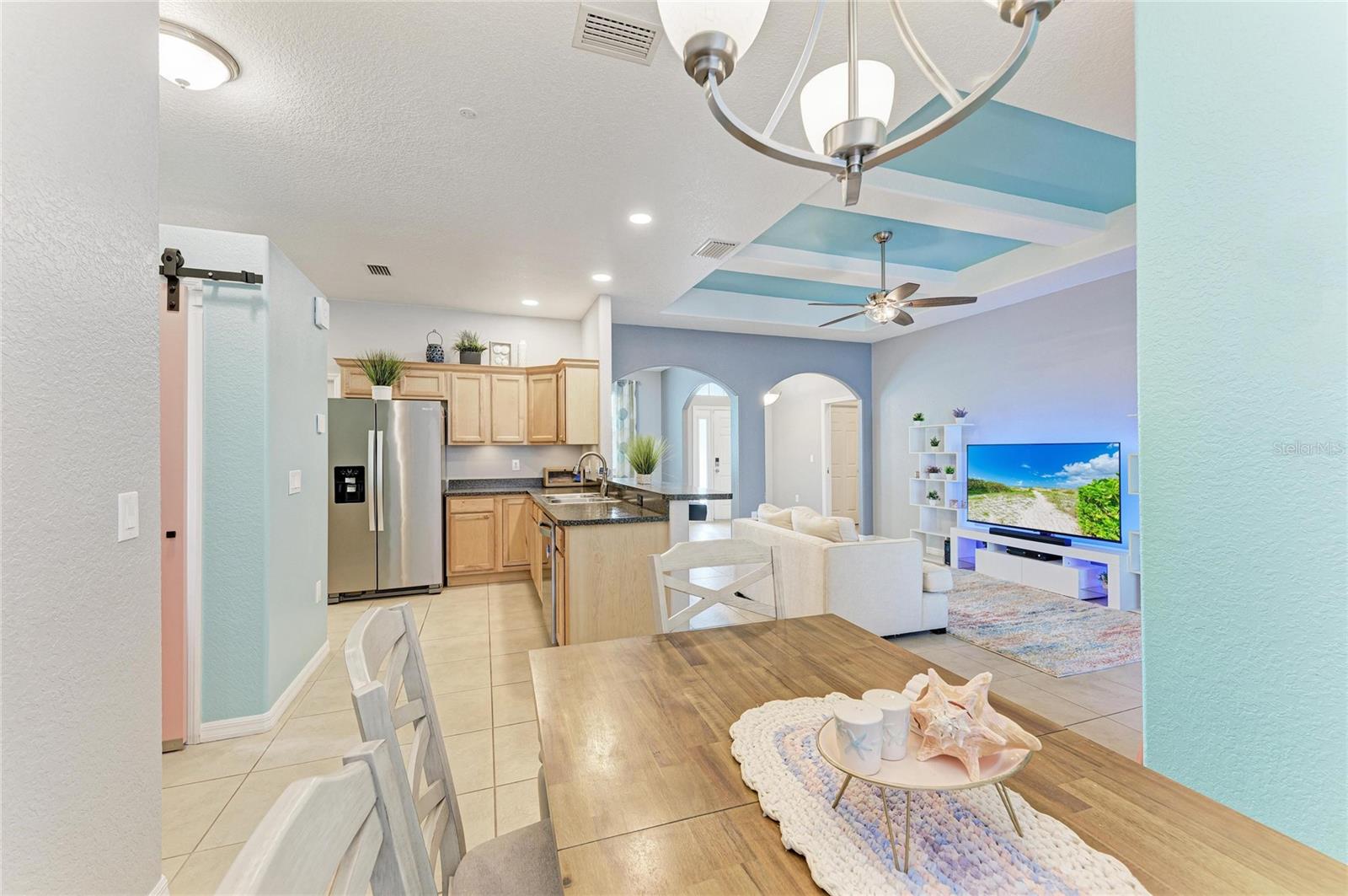 STERLING LAKE - Residential