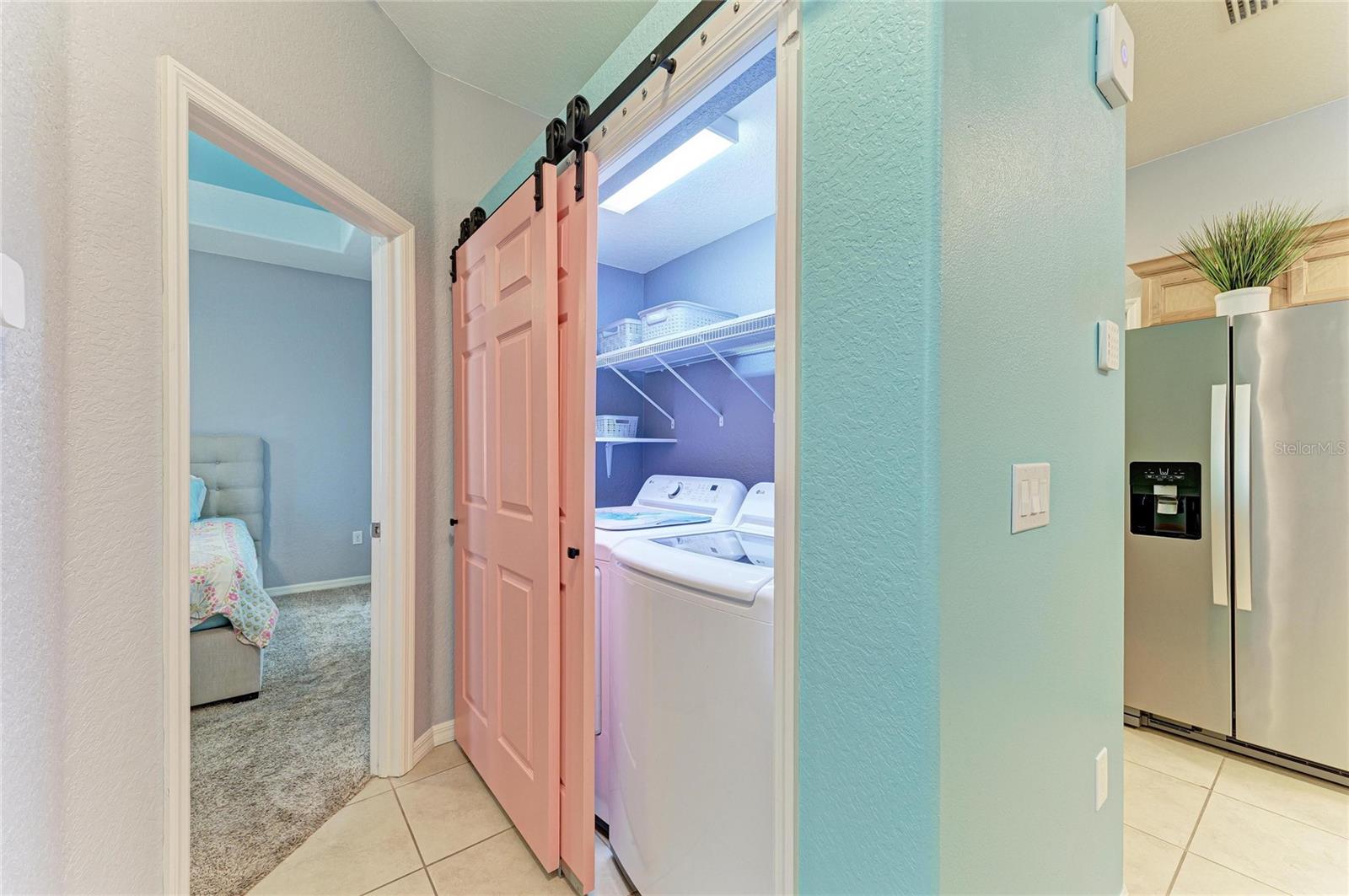 STERLING LAKE - Residential