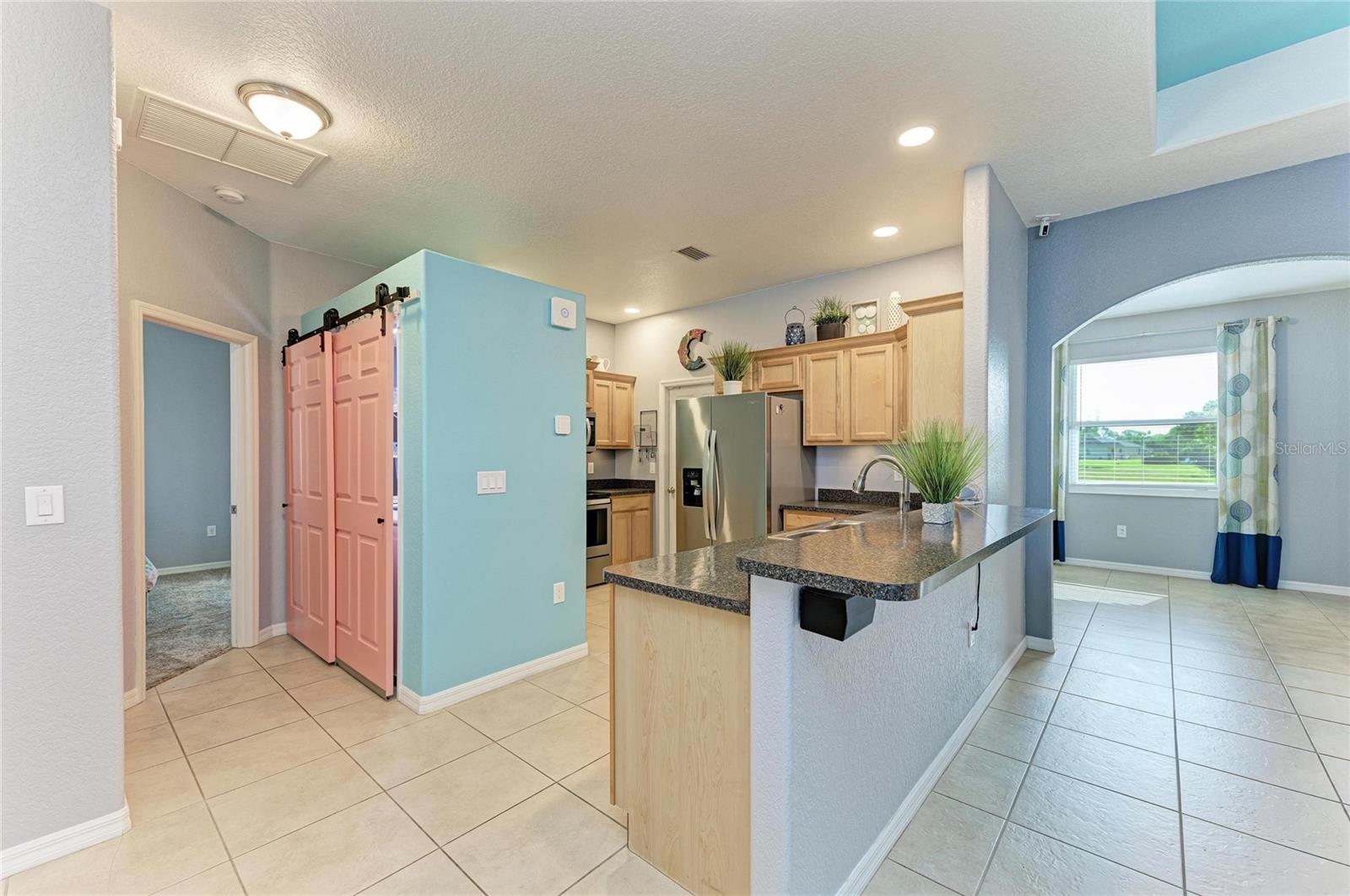 STERLING LAKE - Residential