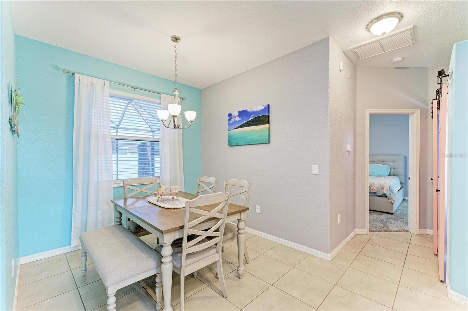 STERLING LAKE - Residential