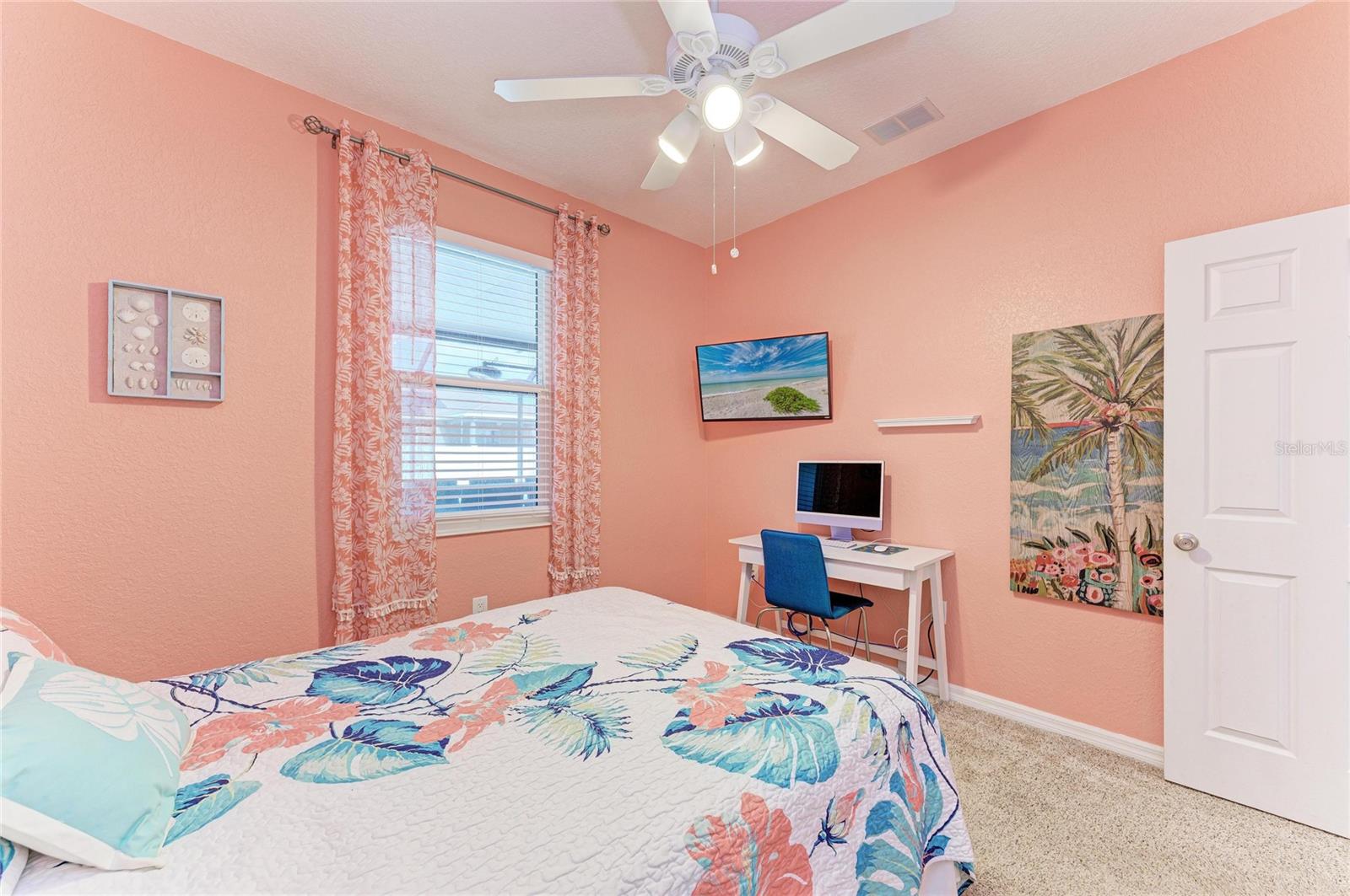 STERLING LAKE - Residential