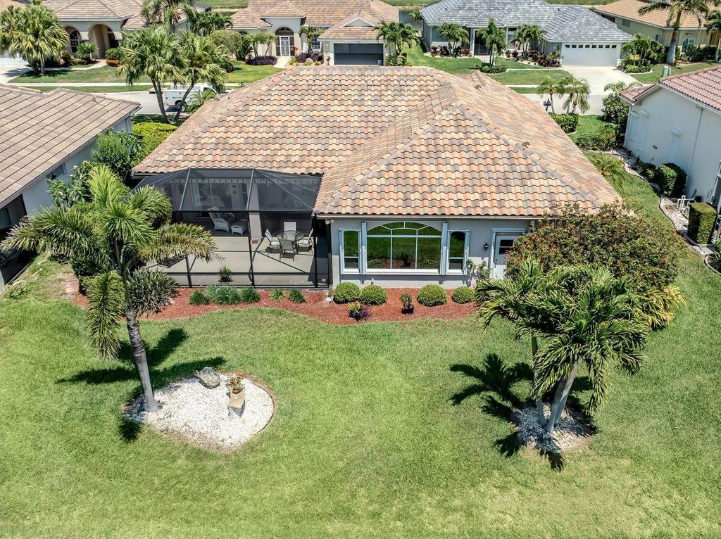 Photo of 417 Pebble Creek Court, Venice, FL 34285 (MLS # N6144385)