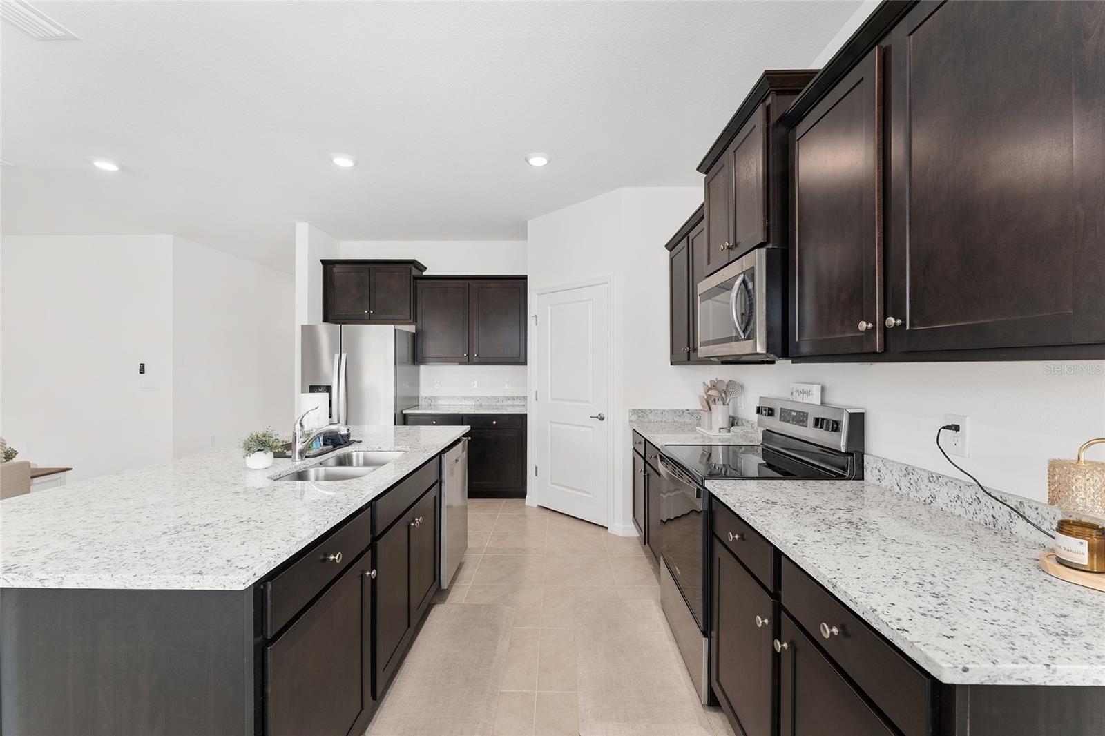 OCALA PRESERVE PH 8 - Residential Lease