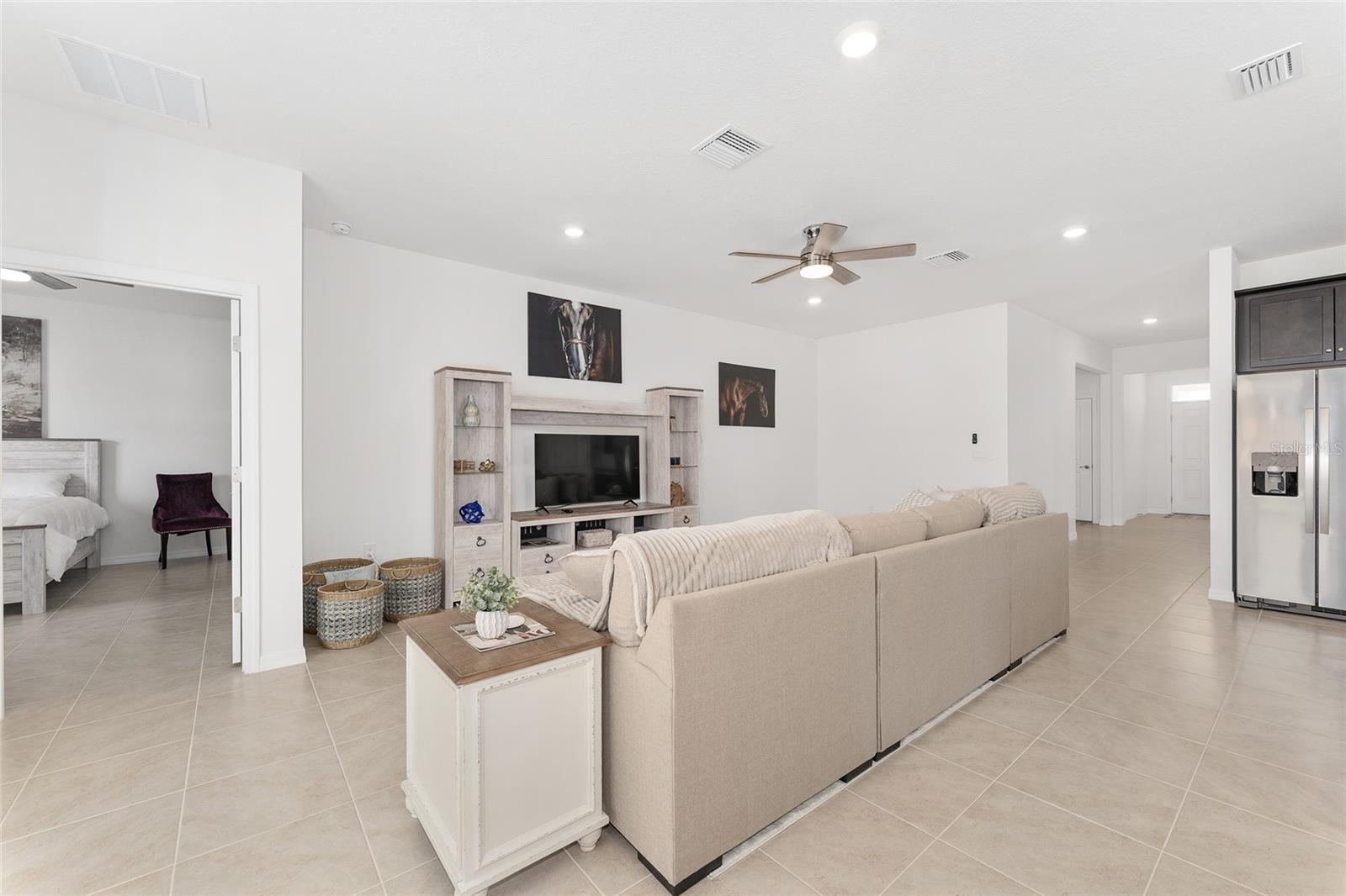 OCALA PRESERVE PH 8 - Residential Lease