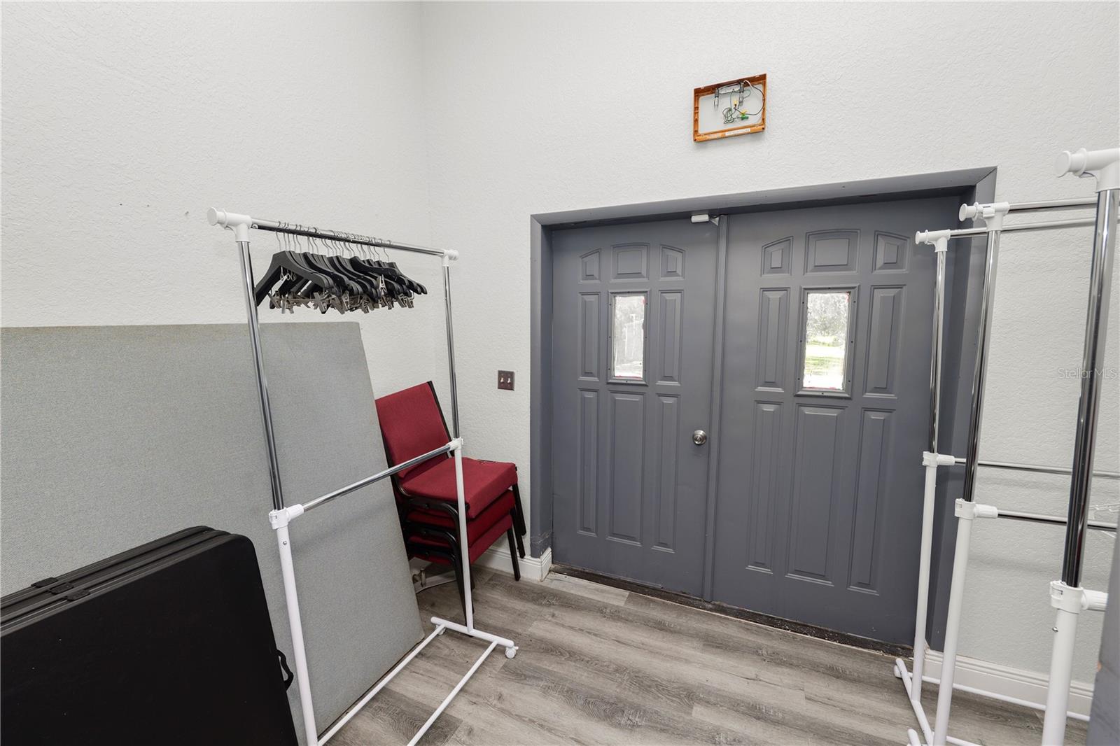 ROLLING HILLS SUB - Commercial Sale