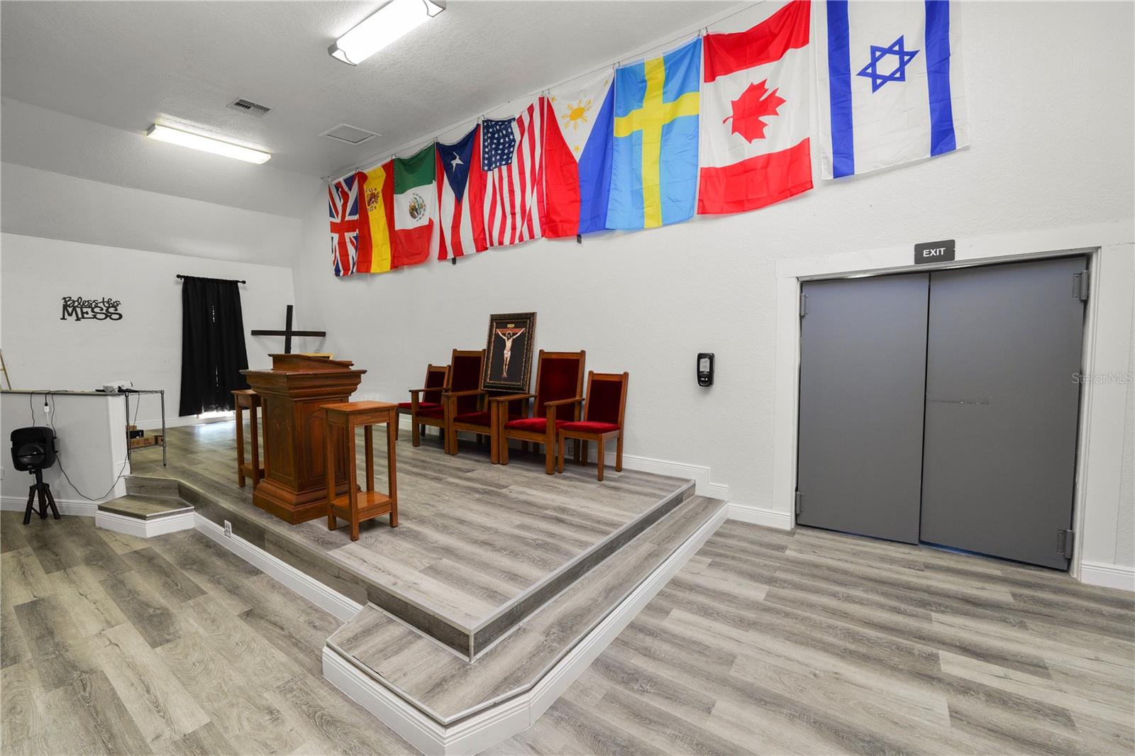 ROLLING HILLS SUB - Commercial Sale