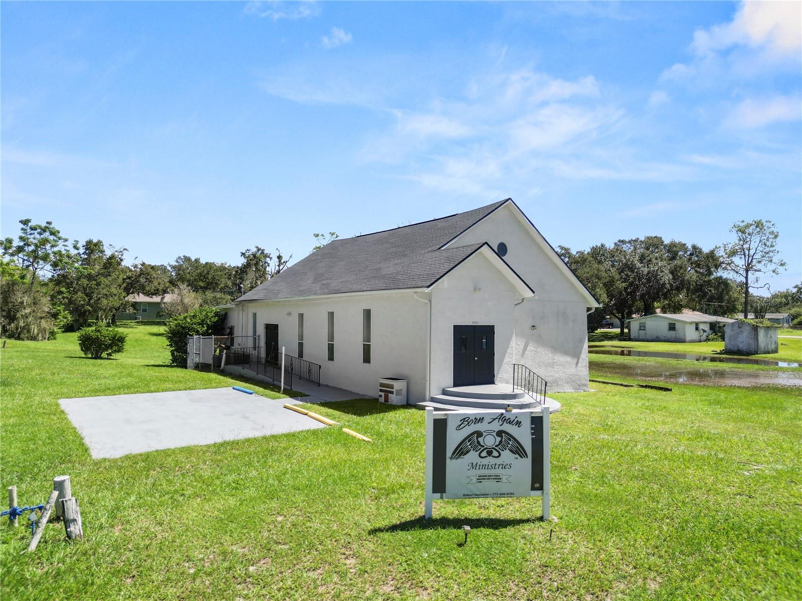 5701 MCDUFFIE AVENUE