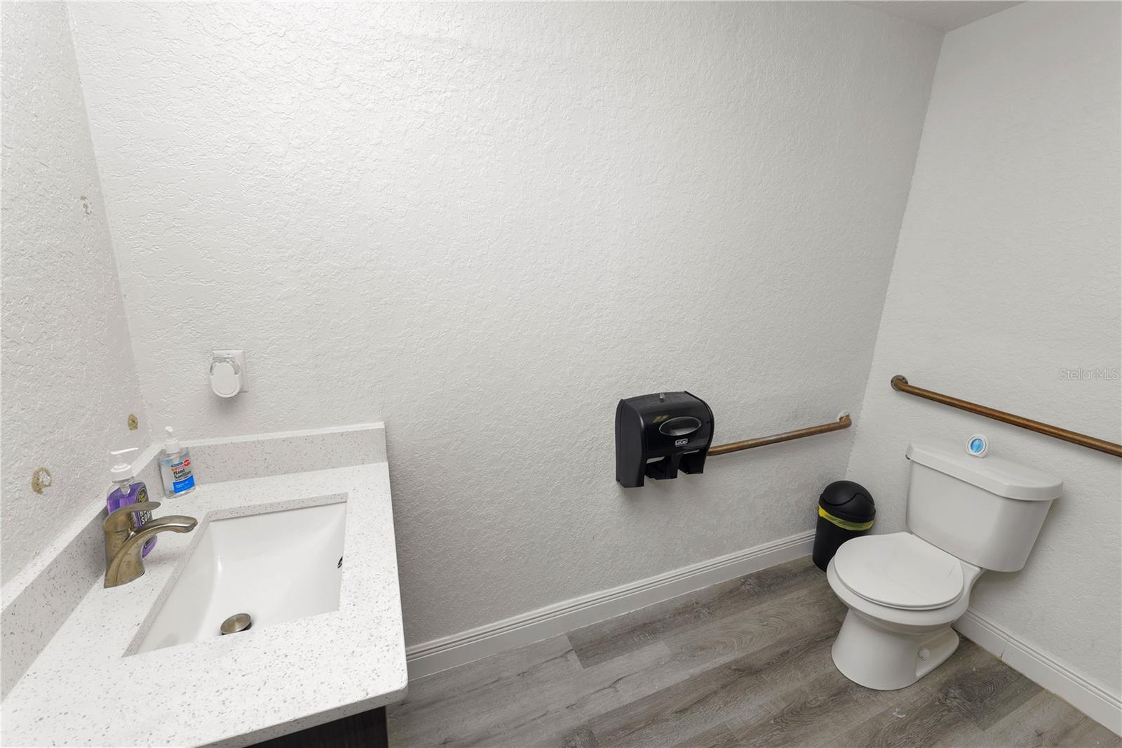 ROLLING HILLS SUB - Commercial Sale